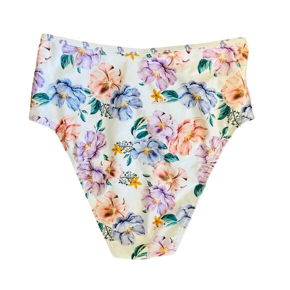 Chelsea & Violet Floral 2 Piece Swimsuit M - Picture 5 of 7